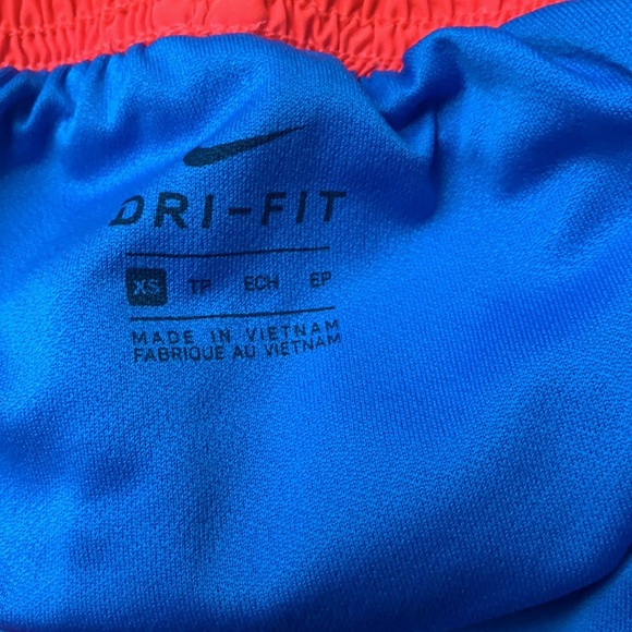 Nike Shorts - Picture 3 of 3